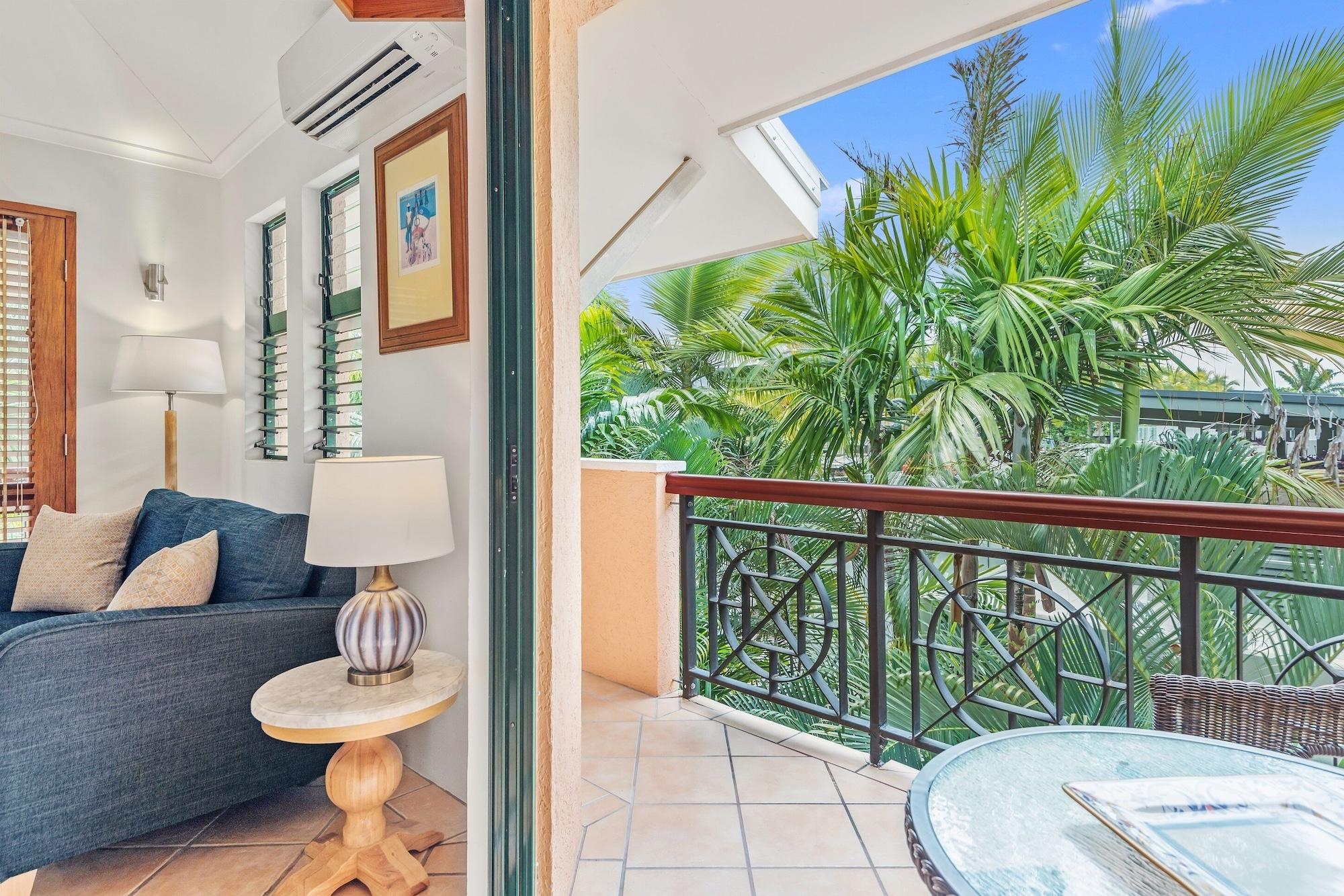 Martinique On Macrossan Aparthotel Port Douglas Kültér fotó