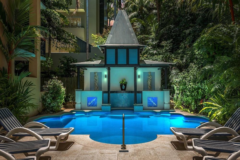 Martinique On Macrossan Aparthotel Port Douglas Kültér fotó