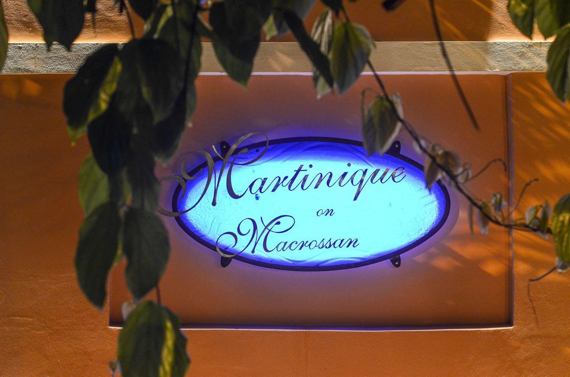 Martinique On Macrossan Aparthotel Port Douglas Kültér fotó