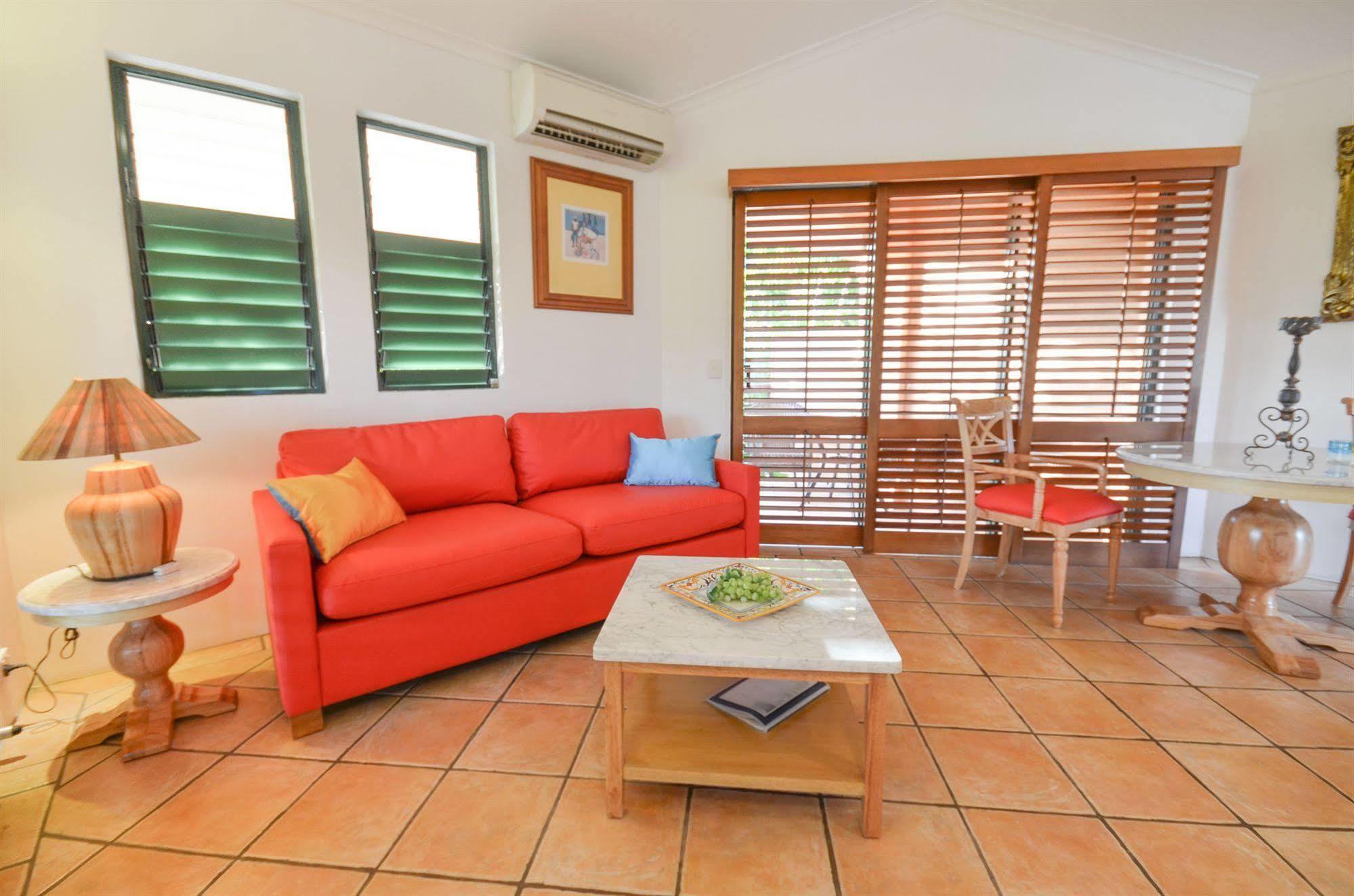 Martinique On Macrossan Aparthotel Port Douglas Kültér fotó