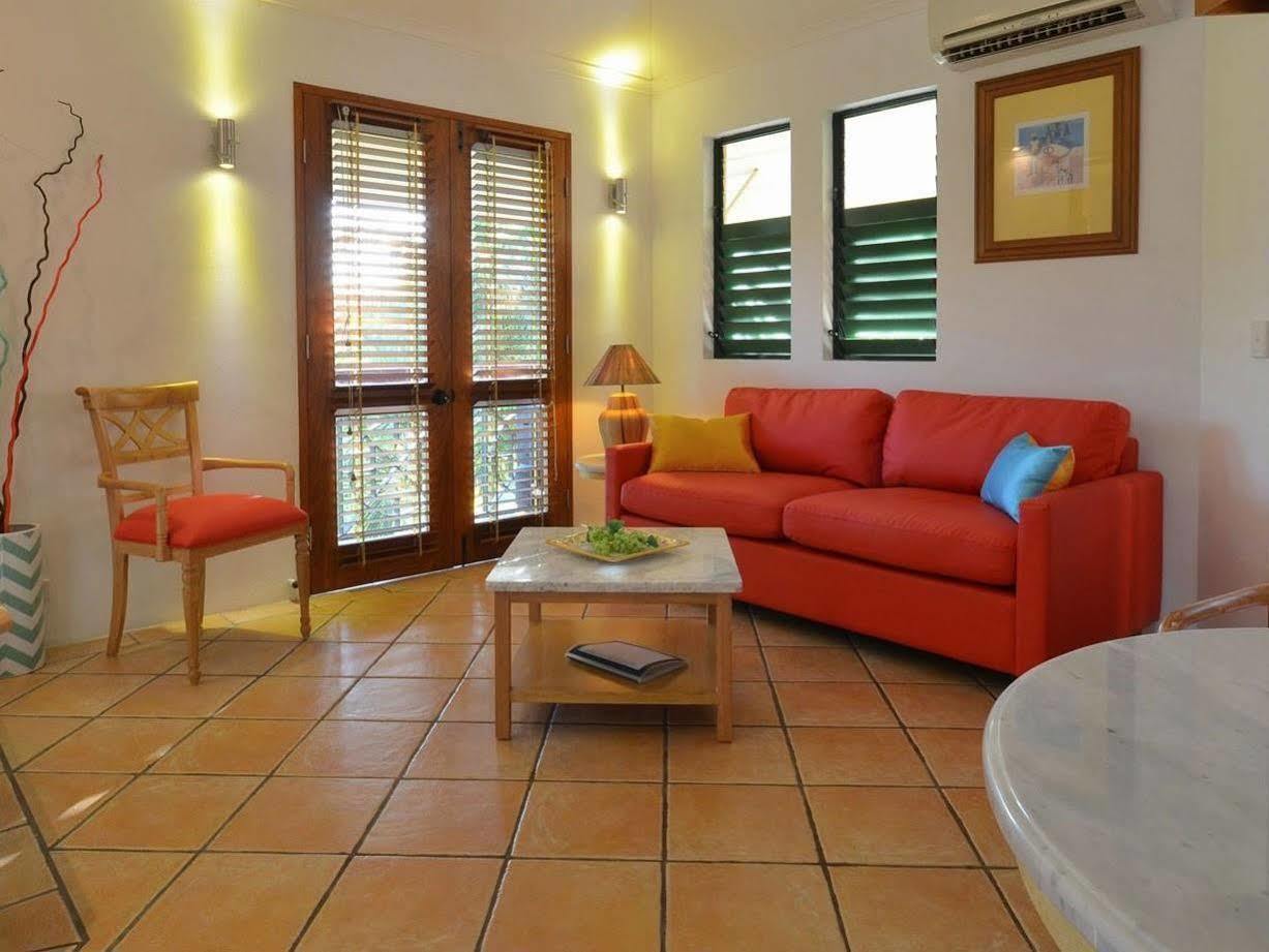 Martinique On Macrossan Aparthotel Port Douglas Kültér fotó